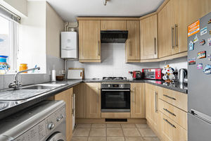 Kitchen- click for photo gallery